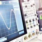 Should the Ground Connection of an Oscilloscope Be Disconnected?