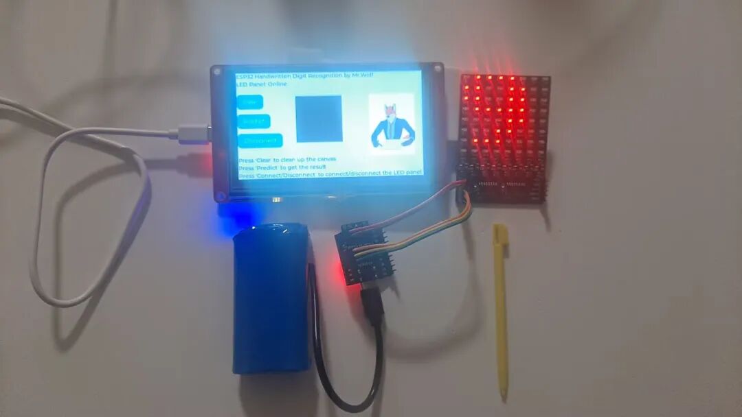 Smart Recognition of Handwritten Digits Using ESP32 4.3-Inch Screen