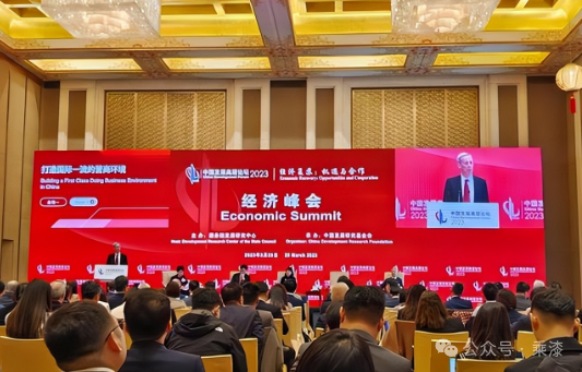 ASML CEO's 180° Turn After 'One-Day Tour' in China: From Dismissive to Eager Collaboration