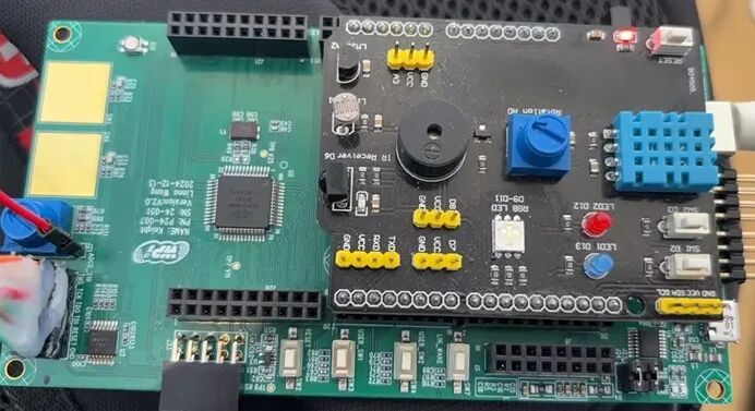 NXP S32K312 Development Board Review | Based on S32K312 - Implementing a Small Desk Lamp Function Using ADC to Control PWM Duty Cycle