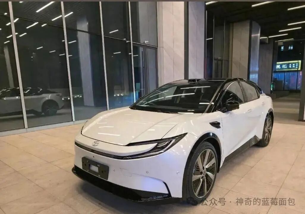 High Computing Power and Abundant Sensors: The FAW Toyota bZ5 Tackles Beijing's Evening Rush Hour