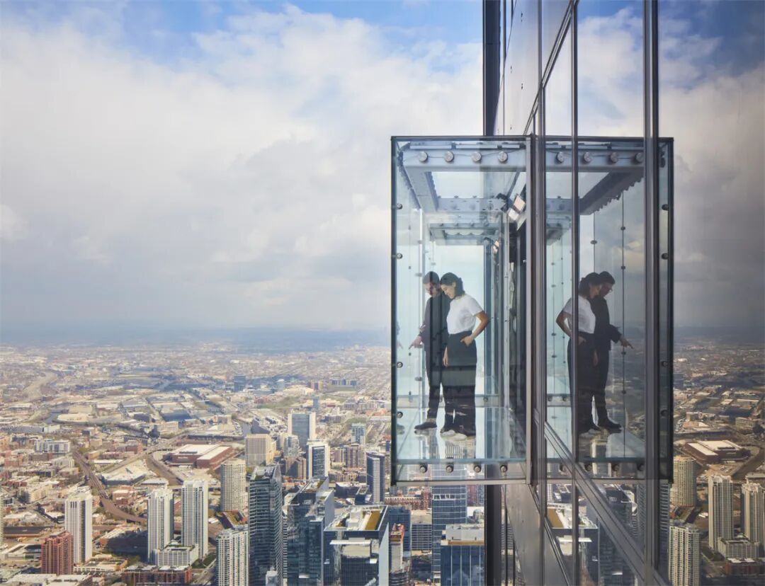 SOM Design Firm | Willis Tower: The Tallest in Chicago, Third in the U.S.