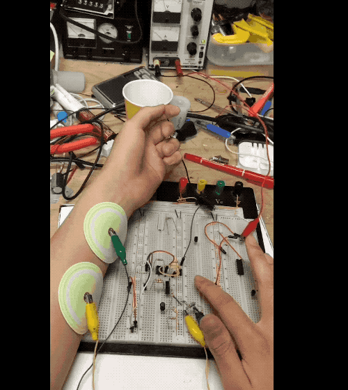 Using Arduino as a Controller to Control Facial Expressions with a Game Controller: A Japanese Guy's "Self-Torture Device" Goes Viral!