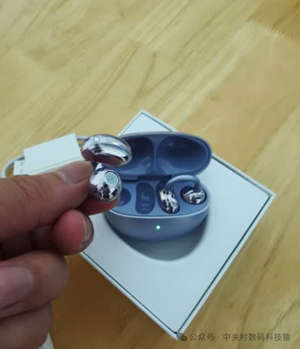 The Upcoming 618 Sale: Which to Choose, Clip-On Bluetooth Earphones or Hanging Ear Bluetooth Earphones?