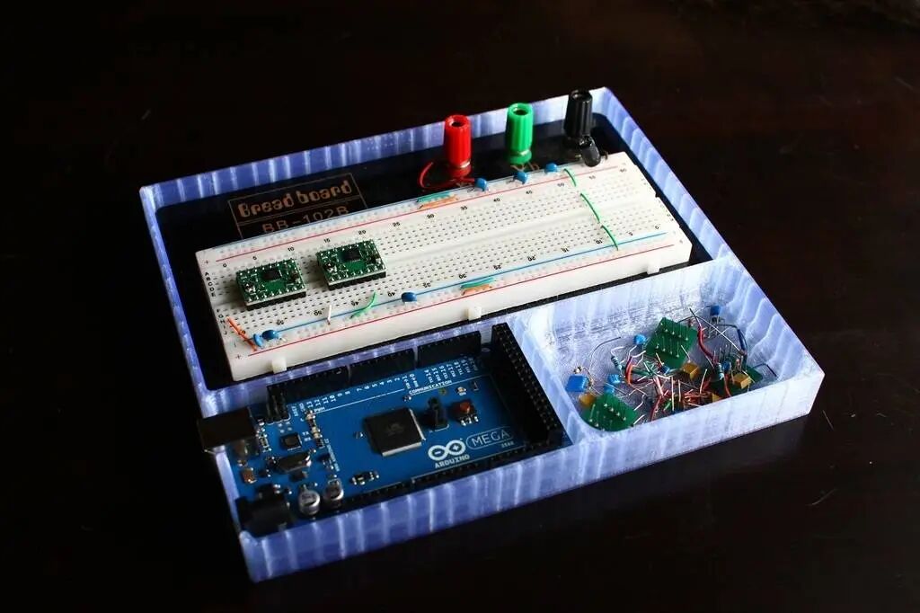 Build Your Desktop Electronic "Aircraft Carrier" with the Arduino Development Platform! 3D Printed Test Platform Integrates Development Boards, Breadboards, and Power Supply to Boost Your Development Efficiency