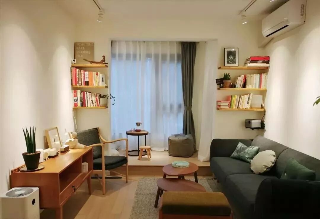 A 60 Square Meter Minimalist Wooden Style Apartment with Embedded Storage for Enhanced Practicality!