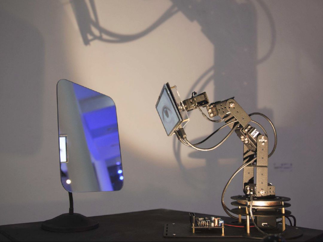 Technology | 17 Must-See Creative Applications of Robotic Arms Worldwide