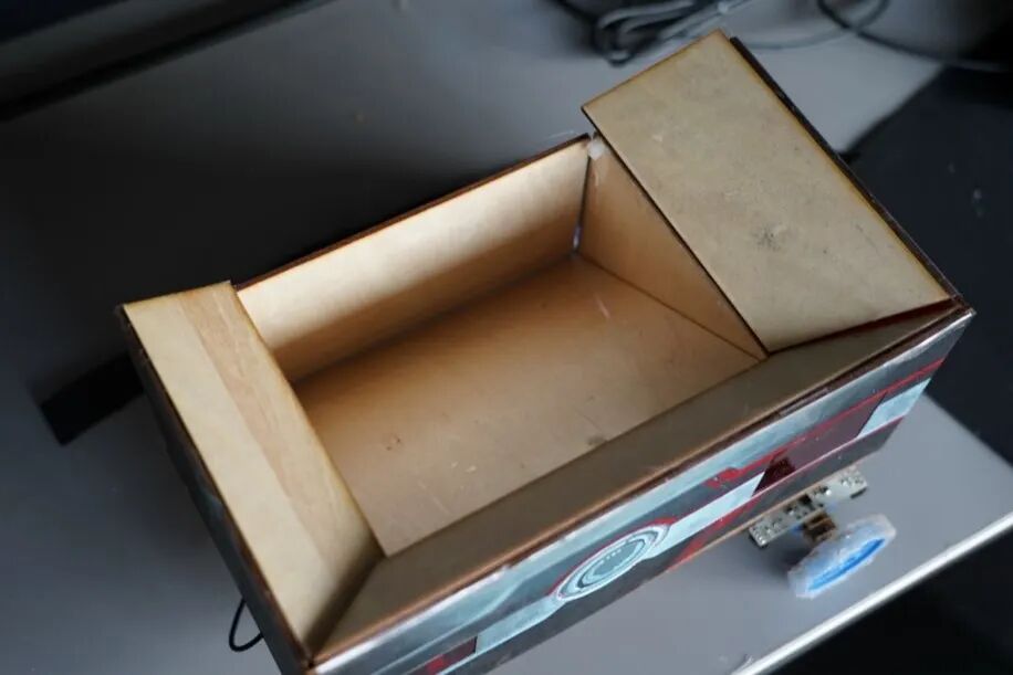 Cultivating Young Makers | The Unmanned Lunar Loading and Unloading System by Haidian Students