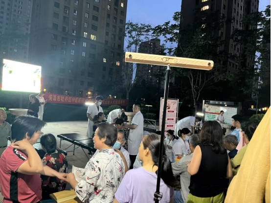 Nancheng Street Creates an 'Embedded' Health Service Circle: Party Leadership Brings Quality Medical Services to Residents' Doorsteps