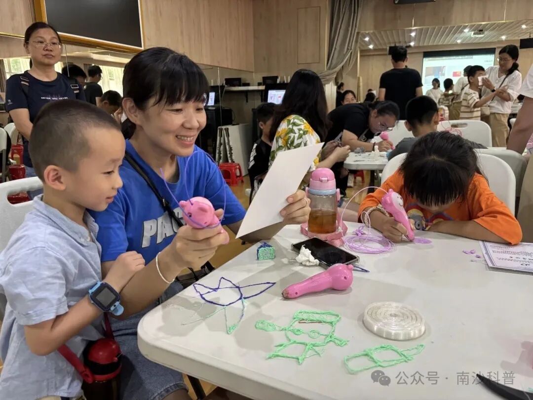 Can a 3D Printing Pen Grow Crops? Unlocking a New Way of "Plowing with One Hand and Creating with the Other"