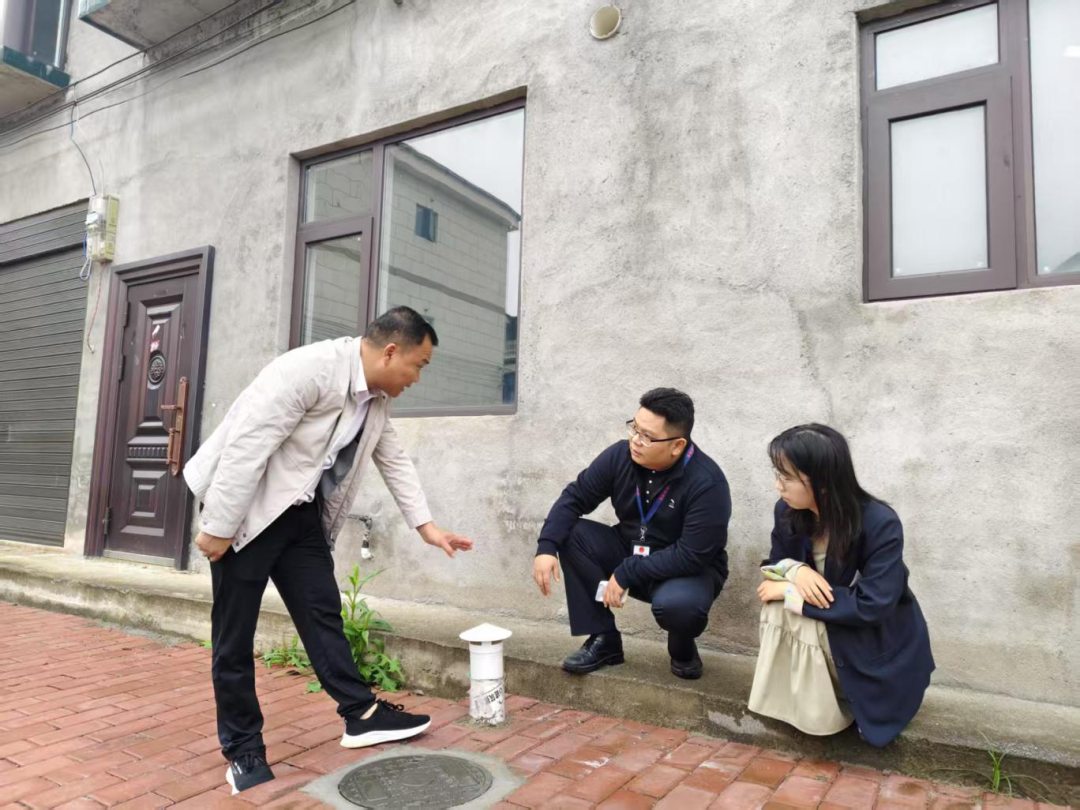 Frontline Supervision | Fengyang Town Discipline Inspection Commission: Using 'Embedded' Supervision to Support the 'Toilet Revolution'