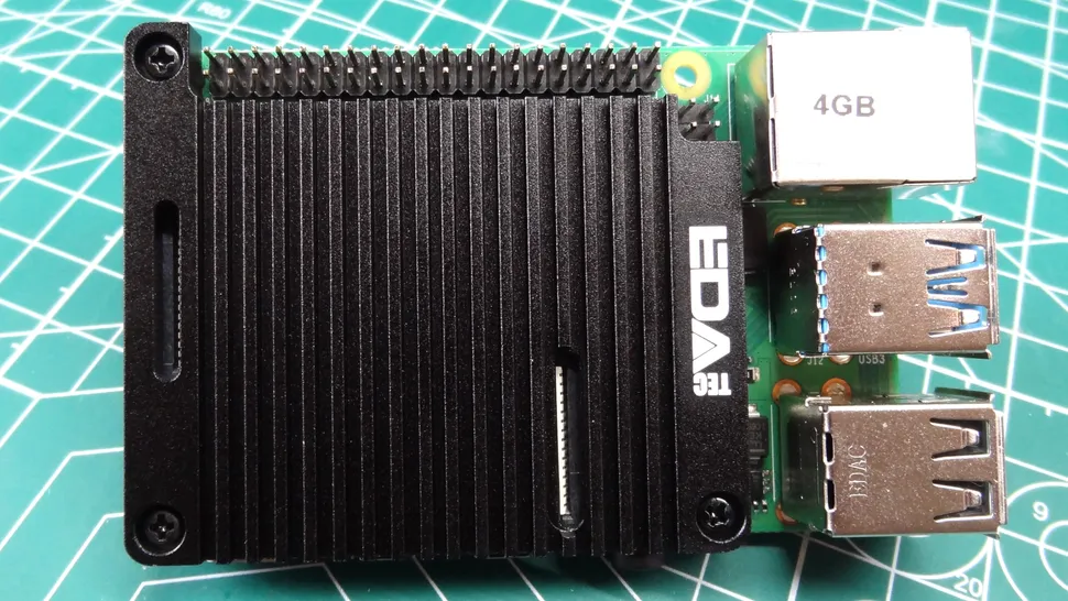 Cooling! Cooling! Cooling! Essential Heat Sinks for Raspberry Pi 4/5 Reviewed!