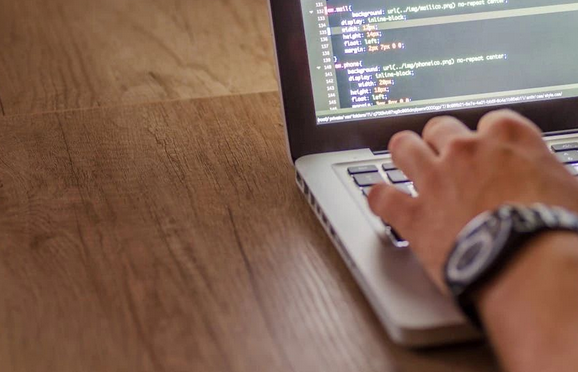 Delay Solutions for Microcontrollers: Loop vs Timer