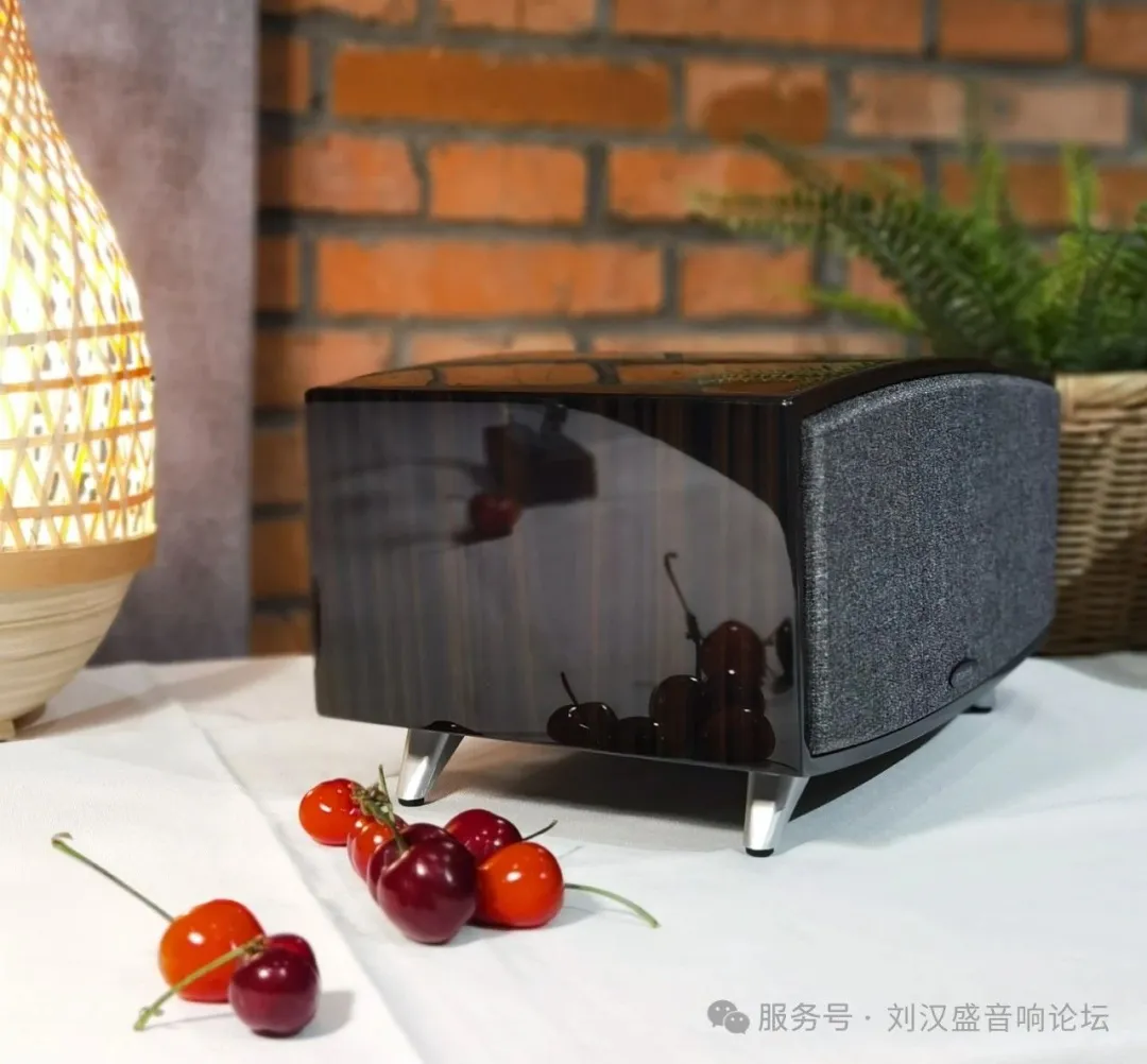 Hi-End Spirit Bluetooth Speaker: Showfeel A2