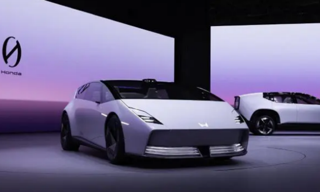 Insights from CES 2025 | AI-Driven Autonomous Driving Takes Center Stage