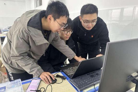 Party Building Leads to Collective Strength, Scientific Innovation Empowers Development