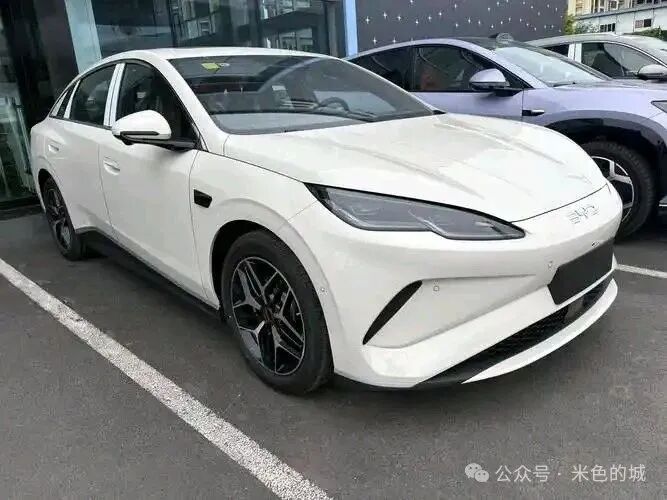 Polestar's Global Sales Surge by 51%, Yet Monthly Sales in China Remain in Single Digits: What Are Consumers Willing to Pay For?