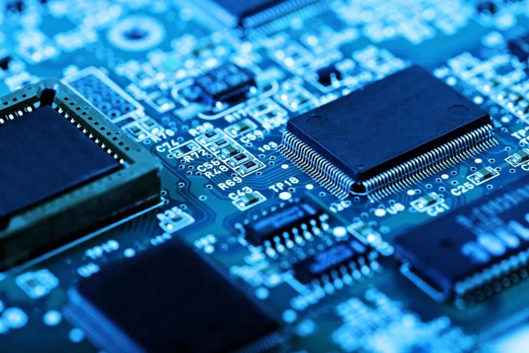 Decisive Action: China Strikes Back Against US Chip Policies, US Elites Reflect: China Excels in Protracted Warfare