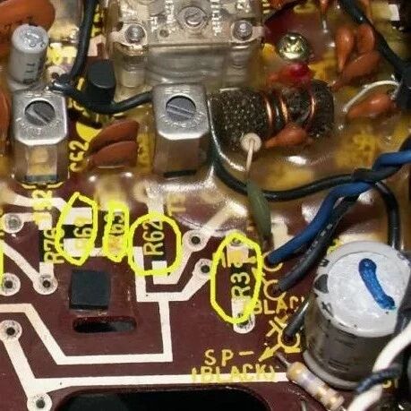 Disassembling a 50-Year-Old Panasonic Tape Recorder: Circuit Board Details Worth Seeing