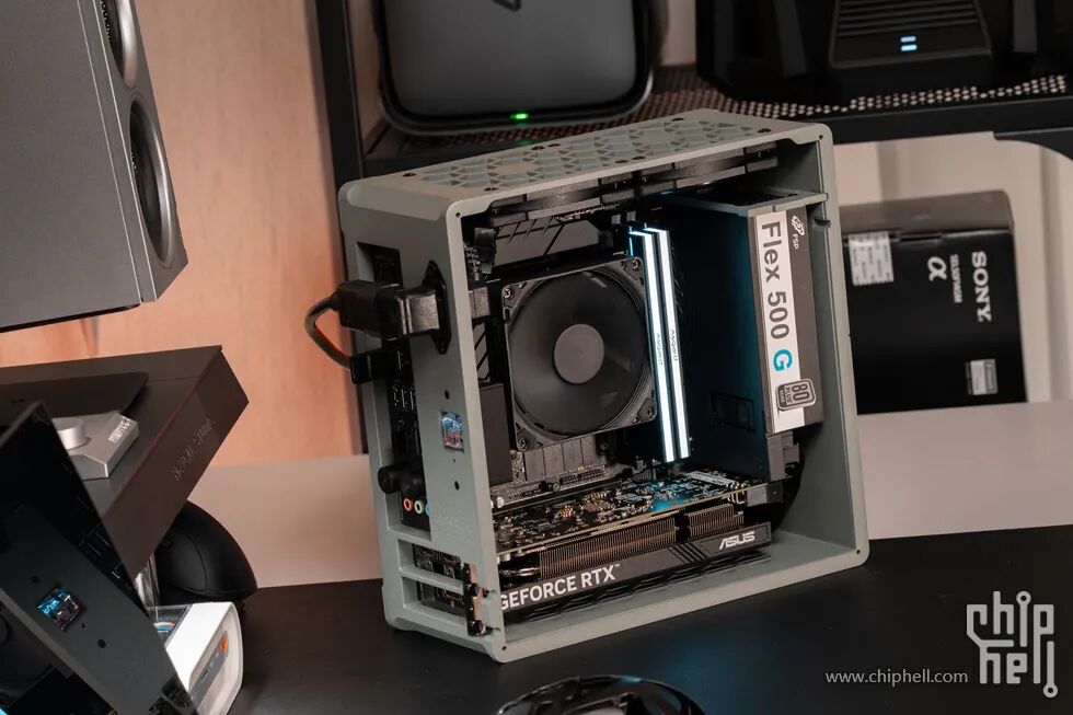 Industrial Aesthetics of the Computer