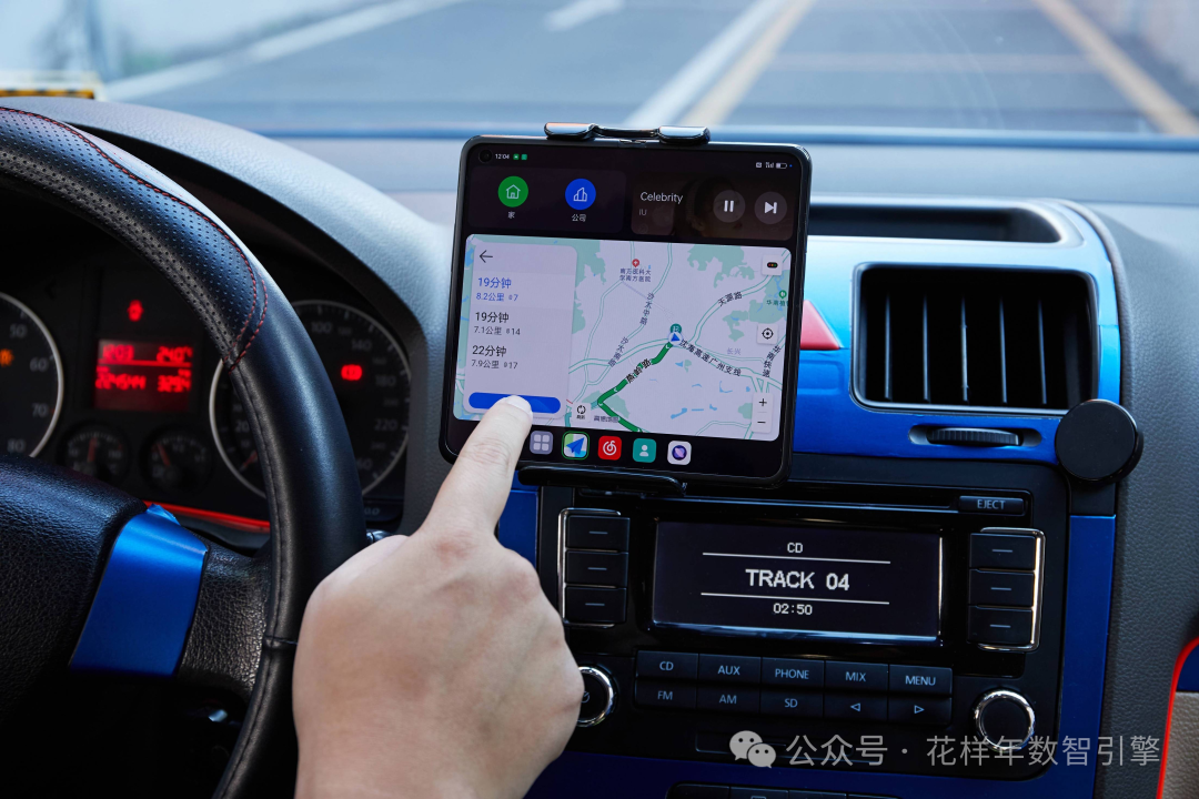 IoT Cards Strengthen the Foundation of Smart Transportation: Practical Implementation of Vehicle-Road Collaboration and Intelligent Public Transport