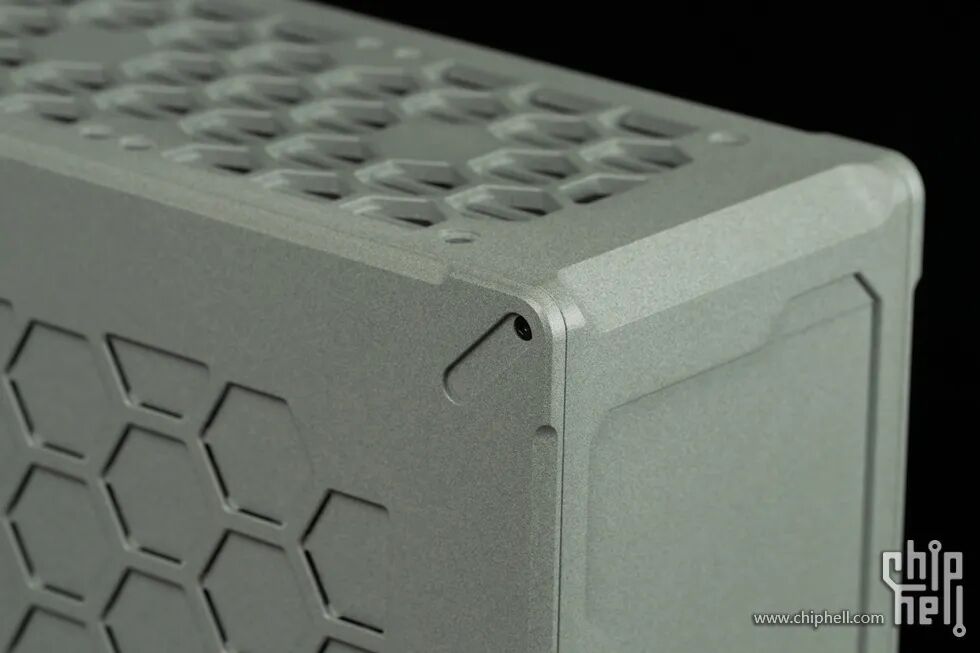Industrial Aesthetics of the Computer