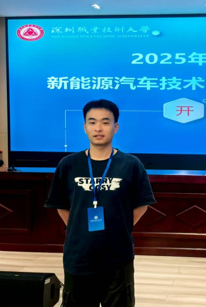 Why Students Are Eager to 'Bargain' in His C Language Class?