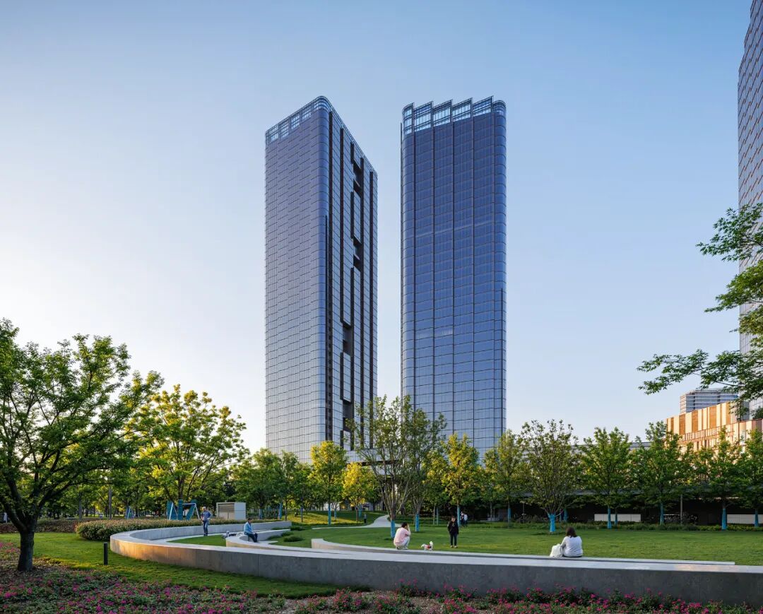 SOM Project: Shanghai Zhenru China Overseas Center