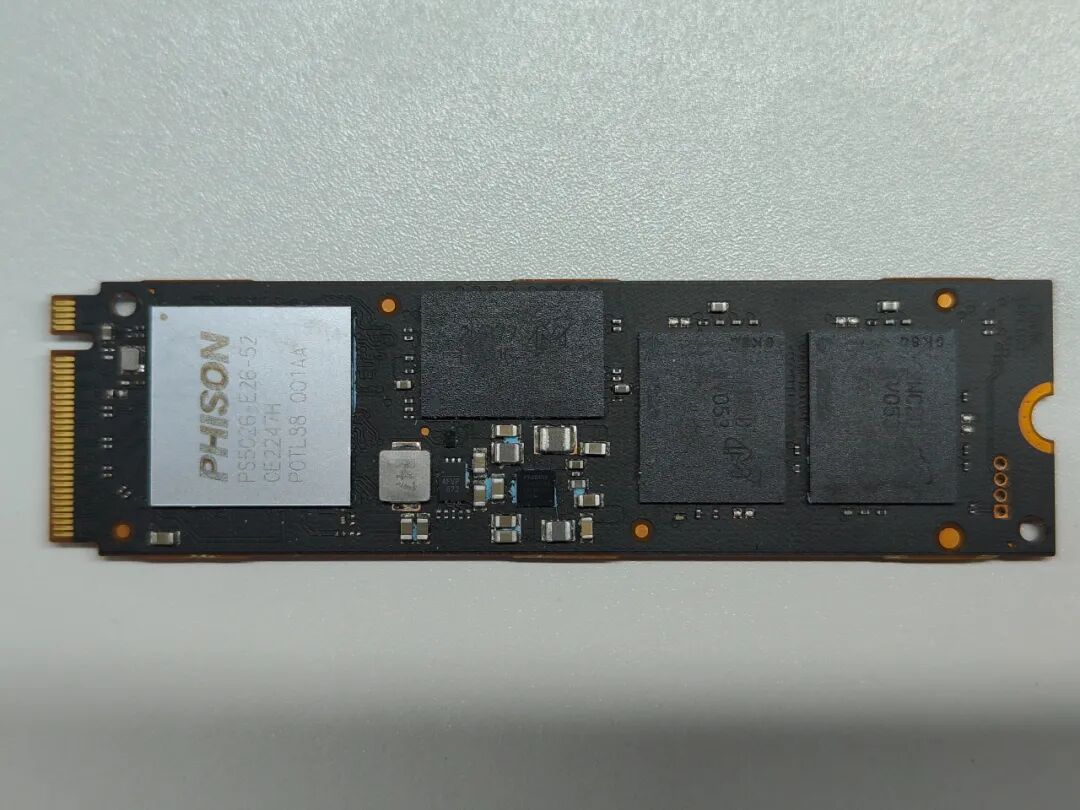PCI-E 5.0 Solid State Drive Prices and Temperatures Drop, Speeds Approaching 15GB/s