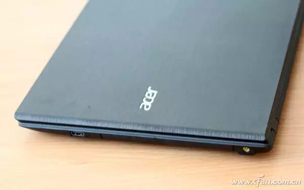 Review of Acer Aspire F5-572G Featuring the Sixth Generation Core Processor