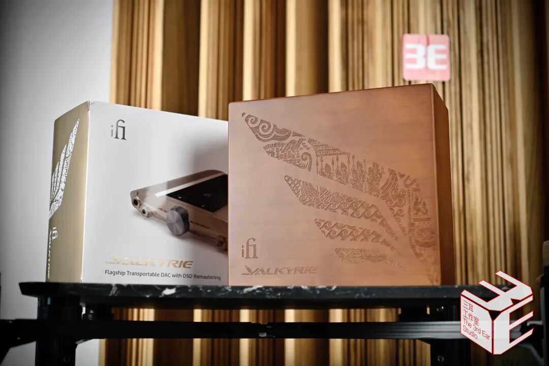 Strange yet 'Unique': Portable High-Performance DAC/Headphone Amplifier iFi Valkyrie