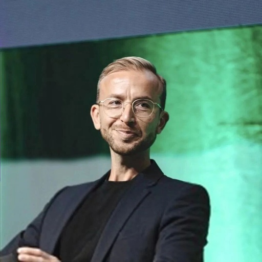 IAA Insights: QNX Executive Discusses SDV, "The Core Value of Automobiles is Shifting from Traditional Mechanical Hardware to Embedded Software"
