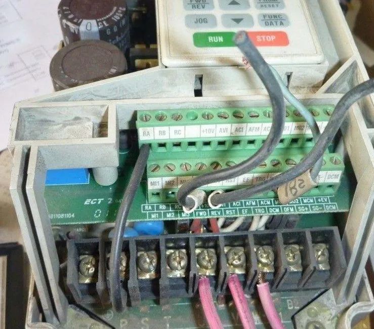 Technical Insights: How to Identify Electronic Components on Inverter Circuit Boards?