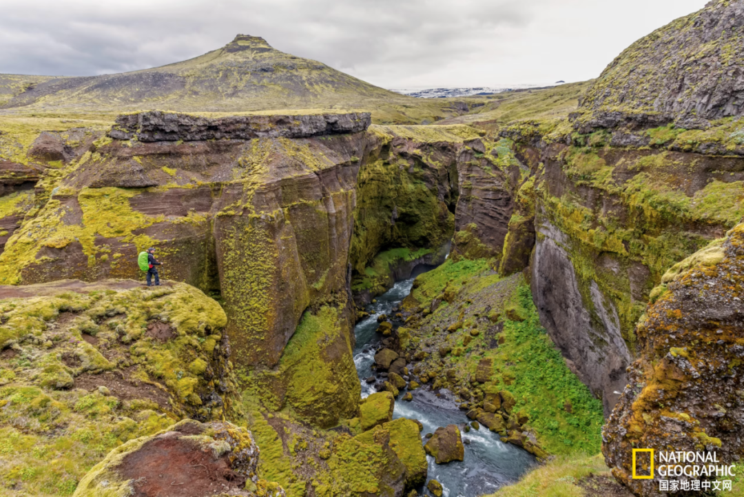 Want to Escape Everything? These Travel Destinations Have No Wi-Fi
