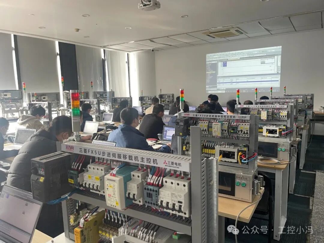 Sequential Start Solutions for Mitsubishi PLCs