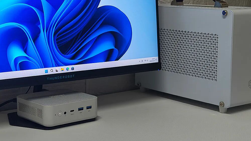 Haier YunYue Mini H12 Review: How Powerful is This Business Mini PC with a 12th Gen Core i5 Priced at 1999 Yuan?