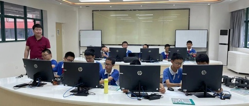 Hongling Middle School: Building a Framework for AI Talent Development
