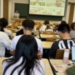 Library Embedded Course Introduced to the School of Foreign Languages