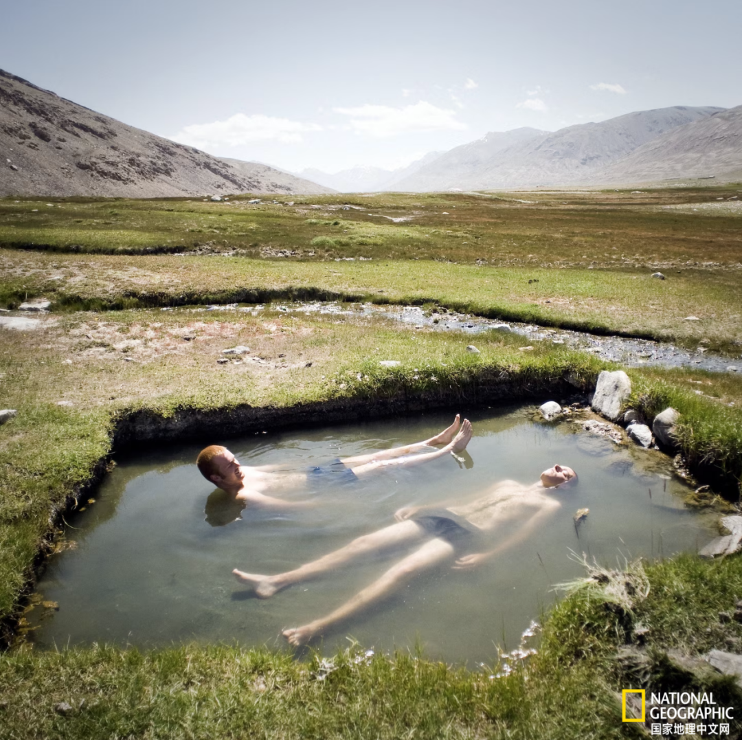Want to Escape Everything? These Travel Destinations Have No Wi-Fi
