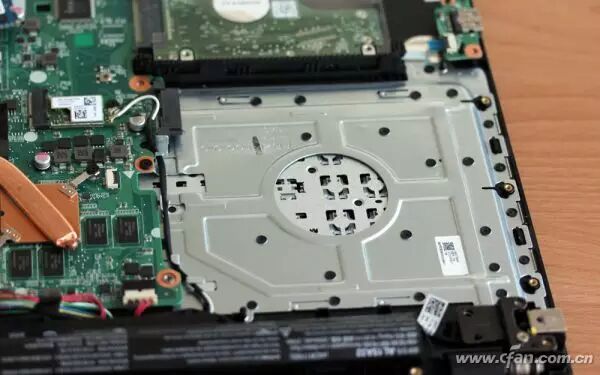 Review of Acer Aspire F5-572G Featuring the Sixth Generation Core Processor