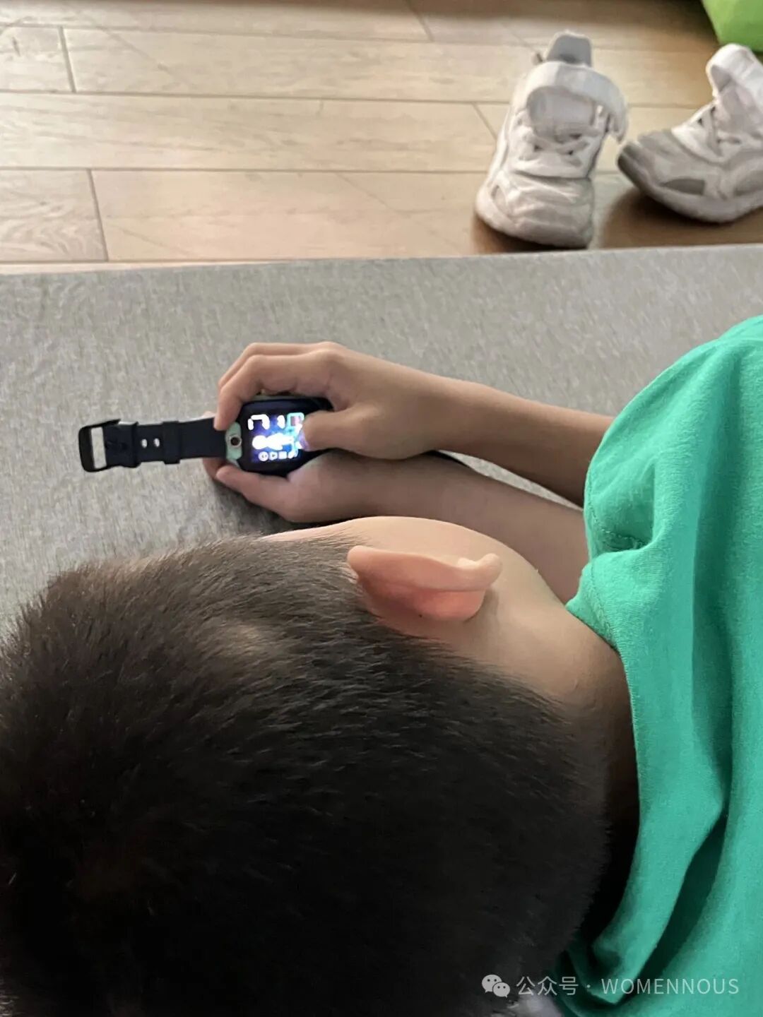 France Bans Smartwatches in Schools! Can We Achieve 'Digital Detox'?