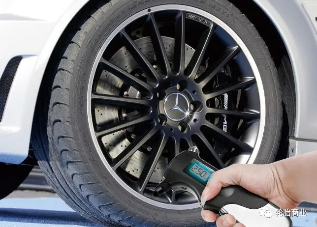 Tire Pressure Sensors: An Essential Service for Tire Shops