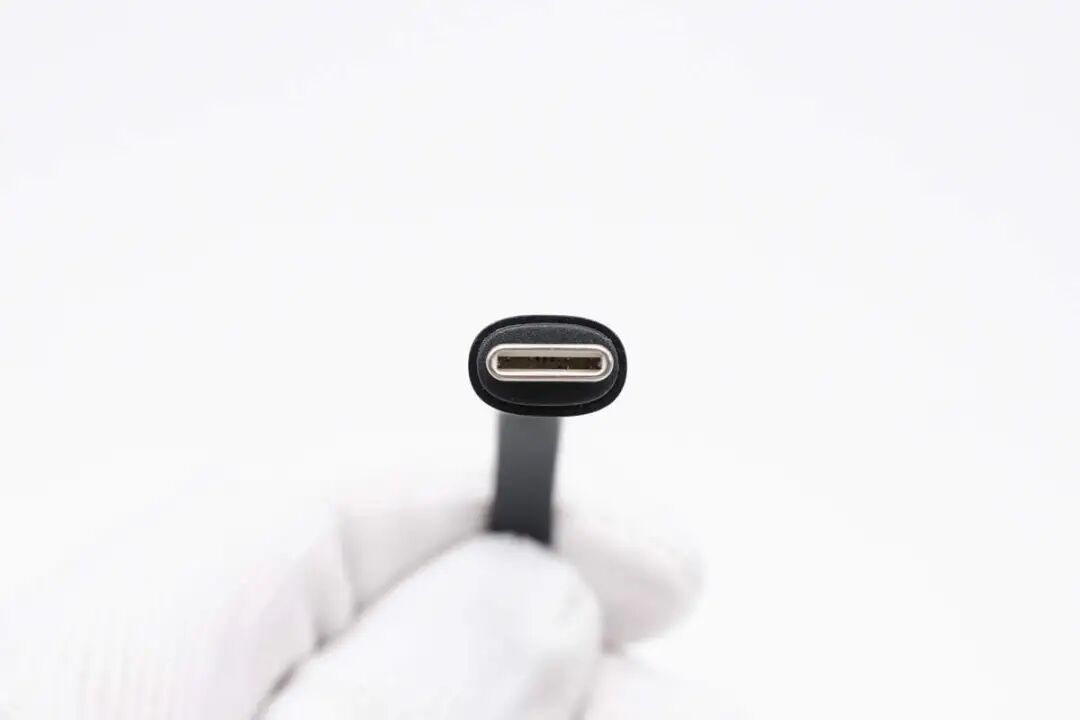 XINLEWEI 240W C-C Fast Charging Retractable Data Cable Review: Dual Retractable + High Power, Convenient Charging and Storage