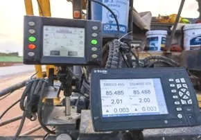 Millimeter-Level Precision! "3D Printing + Unmanned Paving" Unlocks Cutting-Edge Smart Paving Technology