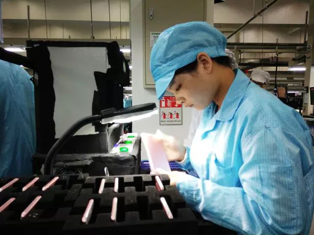 Huawei, OPPO, and VIVO: A Glimpse into Their High-End SMT Automated Production Lines!