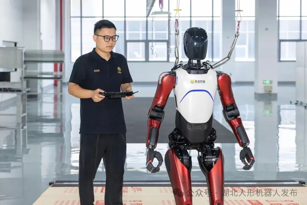 Episode 4 of the 'Smart Awakening' CMG World Robot Skills Competition
