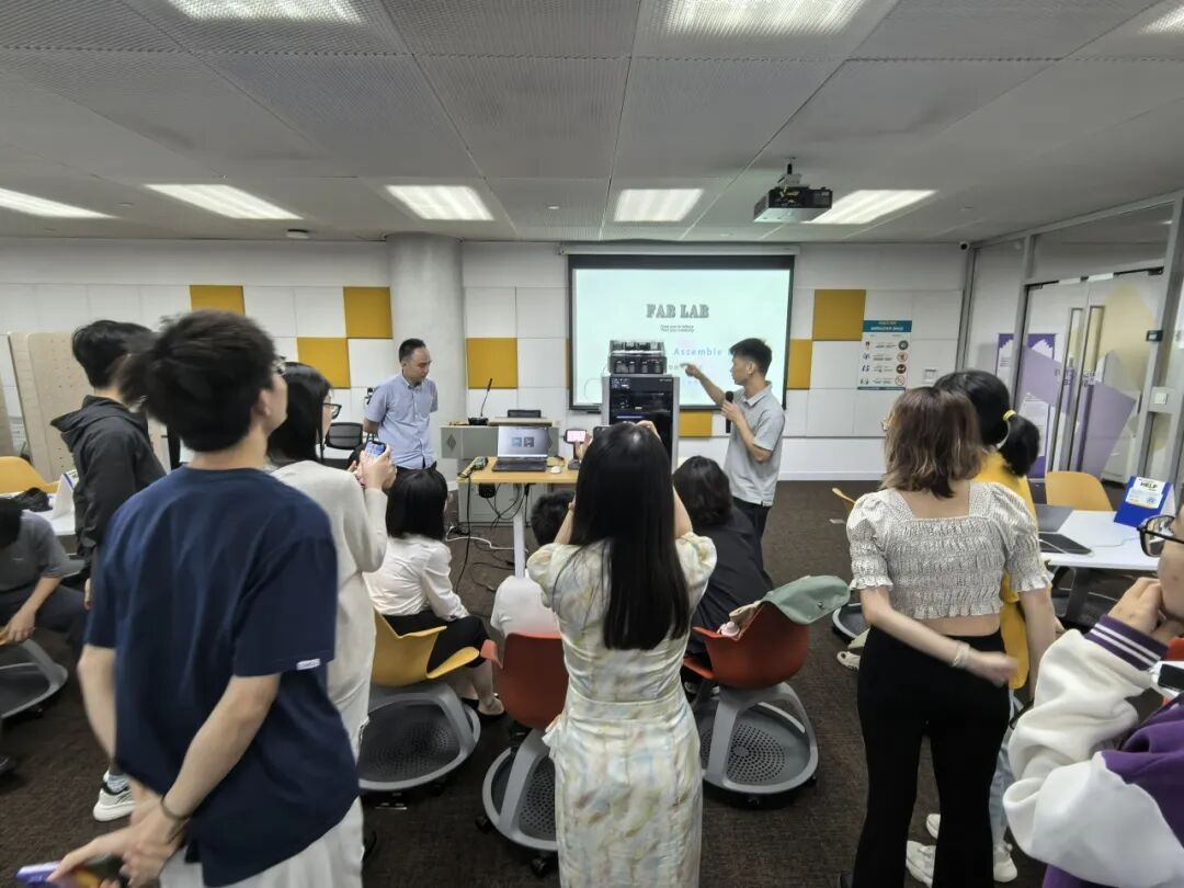 Decoding the Library: A New Chapter in Digital Education with 3D Printing
