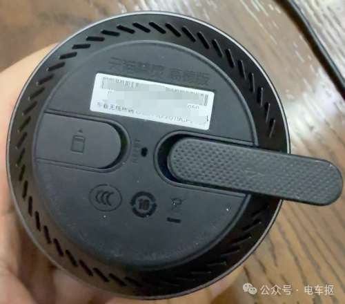 Smart Car Box Priced at 1499 Yuan, Featuring Linux System, AR Navigation, and Smart Home Integration