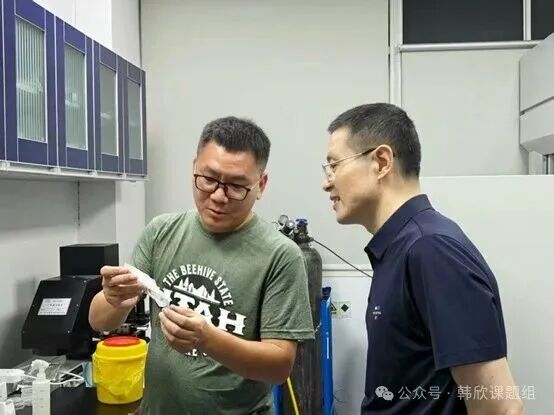 Microfluidic Chip Technology: Exploration and Practice in the Modernization of Traditional Chinese Medicine