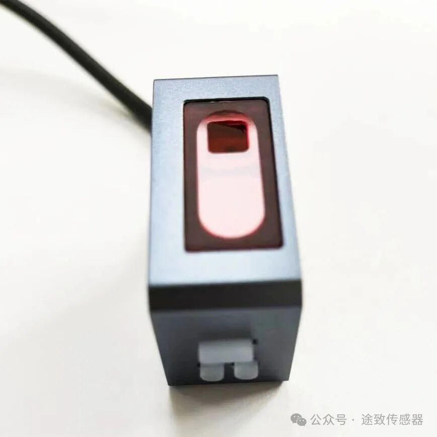 Mini Laser Displacement Sensor - THEGR Series